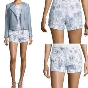 JOIE “Ebele” Women Blue and White Floral Shorts‎ Size 10